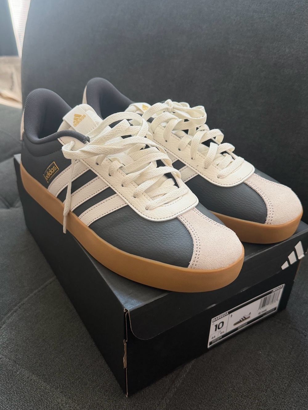 Adidas Barreda Men’s Sneakers